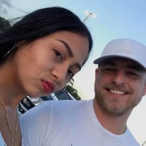 Meet your Posher, Valeria